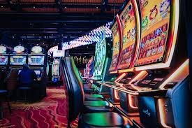 Layar deposit dewan 4d menampilkan opsi DANA dan OVO dengan instruksi langkah demi langkah